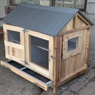 Rabbit hutch