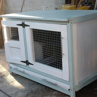Large Rabbit hutch