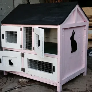 Rabbit hutch