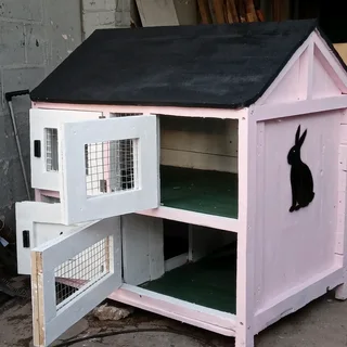 Rabbit hutch