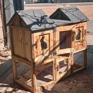 Rabbit hutch