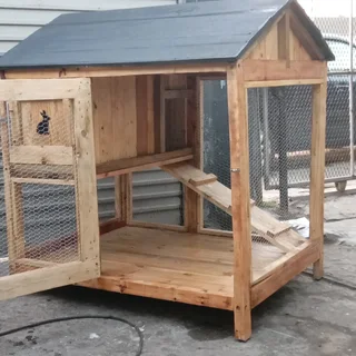 Large Rabbit hutch