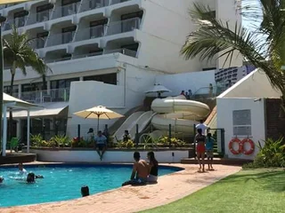 Umhlanga Sands Resort 13 to 20 December. 4 Sleeper unit