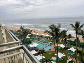 Umhlanga Sands Resort 13 to 20 December. 4 Sleeper unit