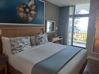 Cabana beach 9 to 13 December midweek. 6 Sleeper Tower unit