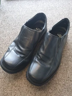 Jordan Black Leather Slip-Ons – Comfort Zone Cushioning (Men’s Size 12)