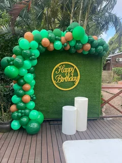 Kids DIY Packages - Jumping Castles - Popcorn machines - Bubble machines - Backdrops