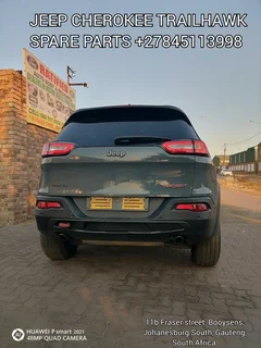 Stripping Jeep Cherokee Kl Trailhawk For Spare Parts