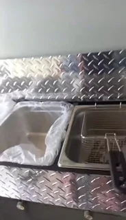 Second hand 3.4(L) 1.8m(W) 2.05m(H) food trailer for sale