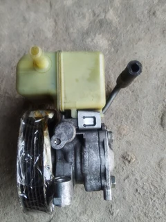 Power steering pump for CX7 Mazda 2009 2.3 Engine