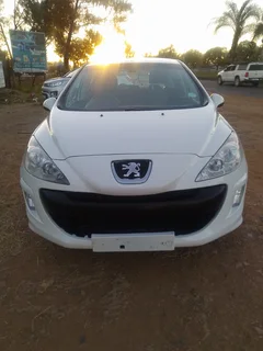 Price reduction 2011 Peugeot 308 Hatchback