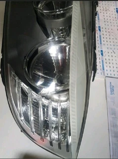 Bmw E90   left side headlight