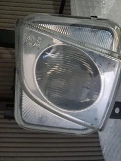 Opel corsa c gamma left side  spotlight R500
