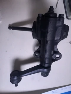 toyota hilux  Hips steering  box R2000