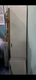 cupboard  doors  R580