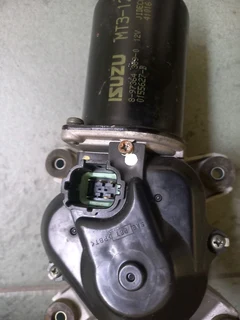 Isuzu  Dtec wiper motor