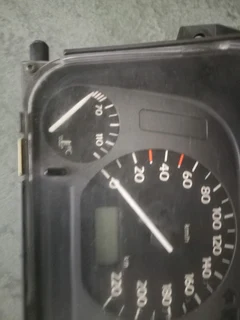 Vw mk3  dash board and cluster R2000
