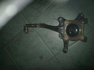 NEW Toyota hilux gd6 left front  knuckle