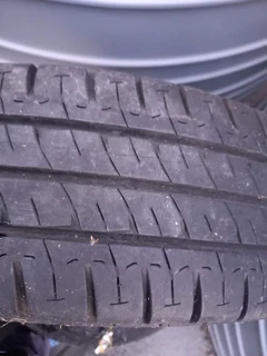 195/ 75/16c michelin