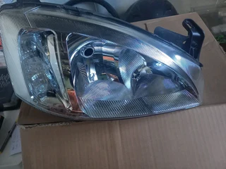 Opel corsa c gamma  right side  headlight