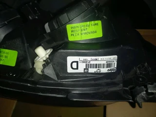 Opel corsa c gamma  right side  headlight