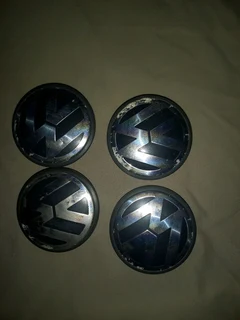 Vw center  caps