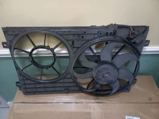 Vw mk6 Radiator cradle  and Radiator fan shroud