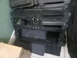 Vw mk6 Radiator cradle  and Radiator fan shroud