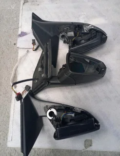 2020 vw  polo right side mirror