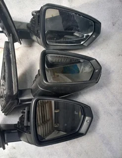 2020 vw  polo right side mirror