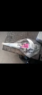 Nissan 1.4  bakkie window regulator