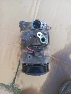 Mercedes benz vito w639 115cdi  parts