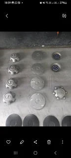 Center  caps  R100 each