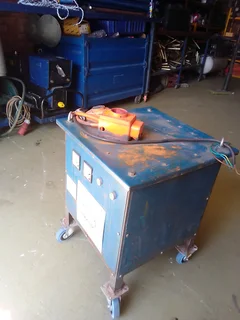 GENE-LEC INVERTER/CONVERTER 220-380 VOLT FOR SALE: &#61; R 30 000