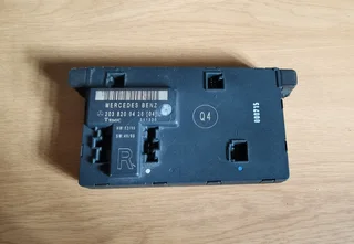 Mercedes-Benz C-Class W203 Front SAM Control Module