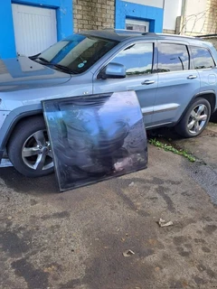 Discovery 4 Panaromic  Roof Glass