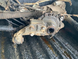 Discovery 4 Front Diff