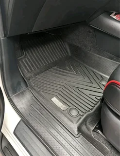 Toyota Hilux GD-6 Rubber Moulded Floor Mats