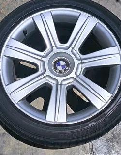 17" OEM BMW Magwheels & Tyres