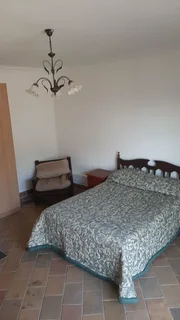 Studio Apartment in Village Setting 11km West of Forest Hill Mall