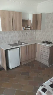 Studio Apartment in Village Setting 8Km NW of Riversands Makro