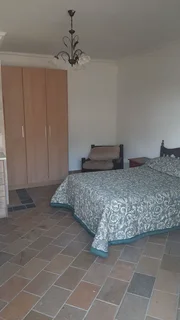 Studio apartment in Village Setting 14km north of Fourways