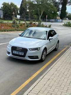 Audi A3 1.6TDI 8V Stronic 2013 model for sale