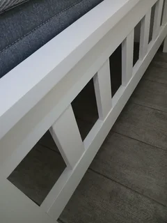 Bed - Ad posted by lana vine