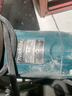 Makita angle grinder