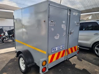 Kart Trailer - 2X Senior Kart Trailer _R30 000