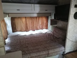 Caravans to Rent at a Beautiful, Tranquil, Scenic and Safe Premises on the Bluff