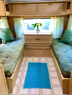 Caravans to Rent at a Beautiful, Tranquil, Scenic and Safe Premises on the Bluff