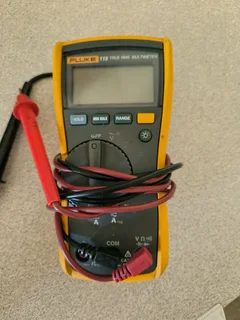 Fluke 115 True Rms Multimeter