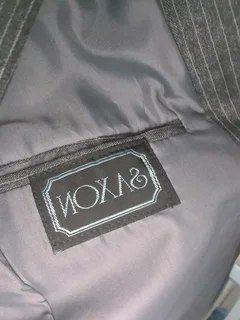Mood &amp; Saxon mens suits size 30/32